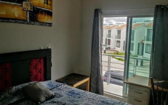 Kenzi House Zona Industrial