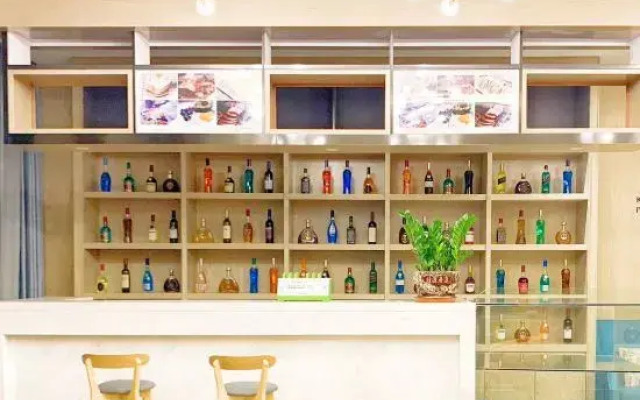 Kyriad Marvelous Hotel Chengdu East Railway Station East Square Branch