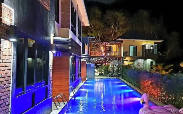 Siree vana Pool Villa Khao Yai