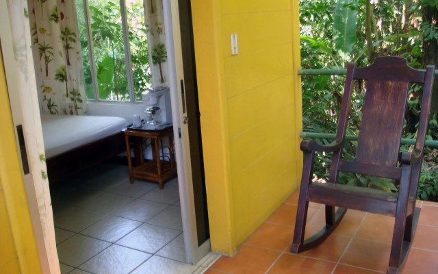 Paradise Inn