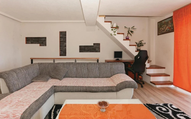 Awesome Home in Solin with Hot Tub, WiFi & 2 Bedrooms