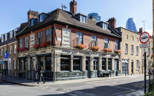 Whittlesey Street II by Onefinestay