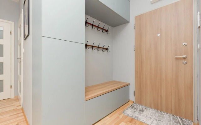 Krasinskiego Comfy Apartament by Renters