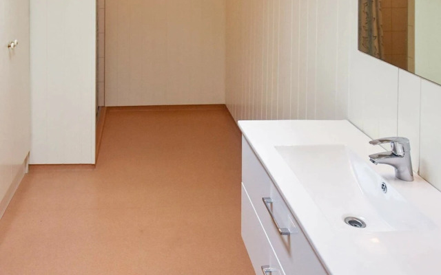 8 Person Holiday Home in Oksvoll
