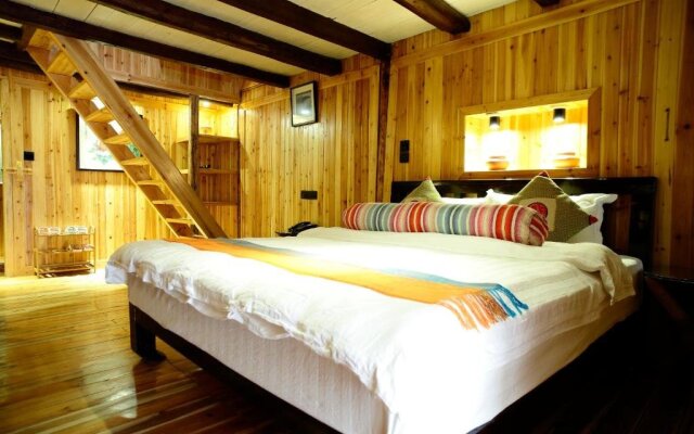 Ctn Longji Naked Heart Valley Hotel