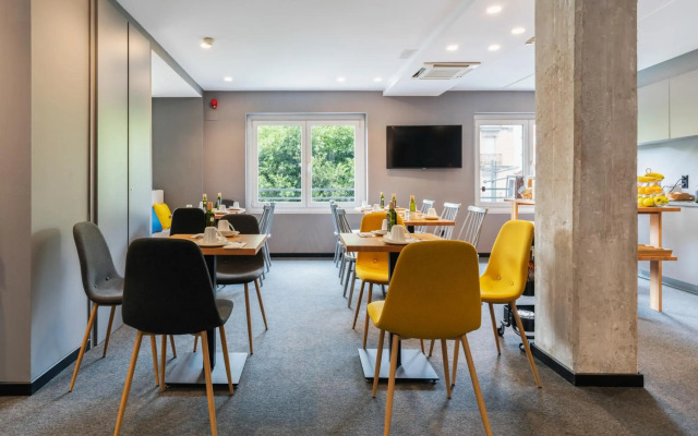 Nest Style Valencia Hotel