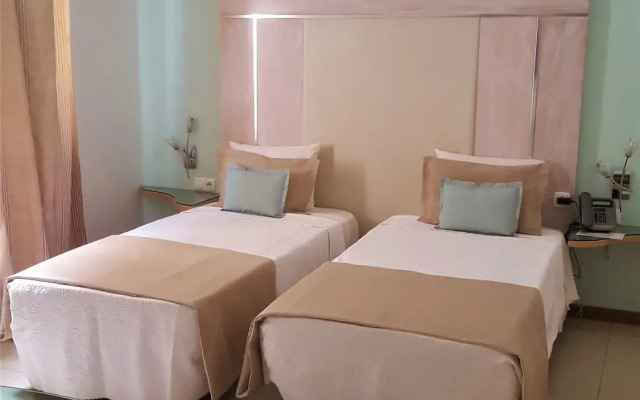Sol Hotel