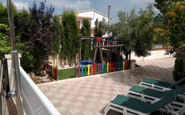Casa ideal para familias con piscina y parque