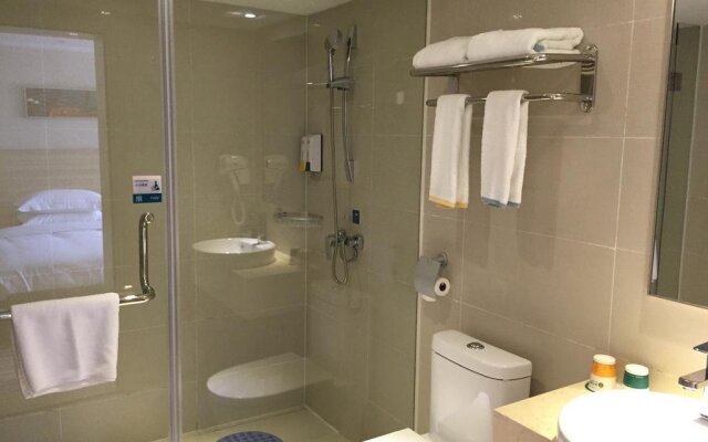City Comfort Inn Huaihua Railwaya Square