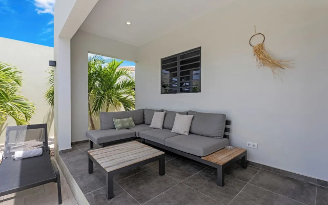 Villa Jasmijn  with private pool, at Mambo Beach