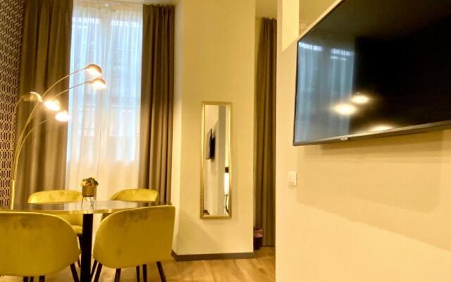 INTOMILAN Galleria Duomo I Boutique & Design Aparthotel