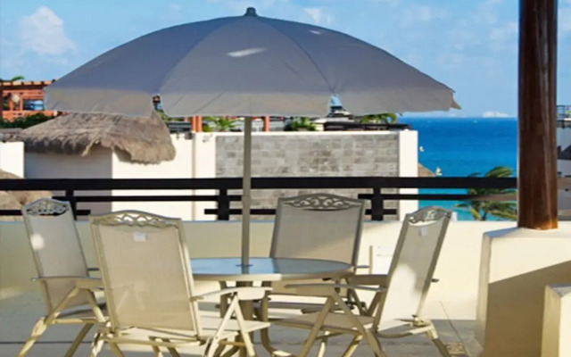 Aldea Thai 323 by PRP