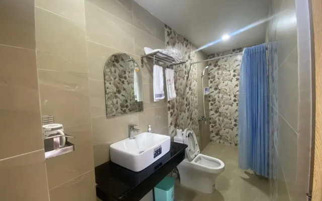 Hotel Van Xuan 79