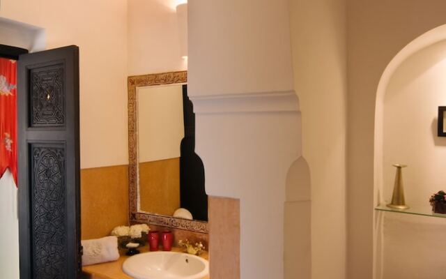 Riad Tzarra