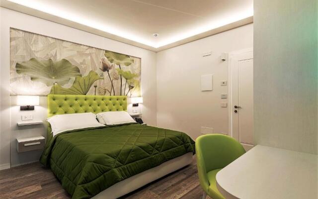 Petit Hotel