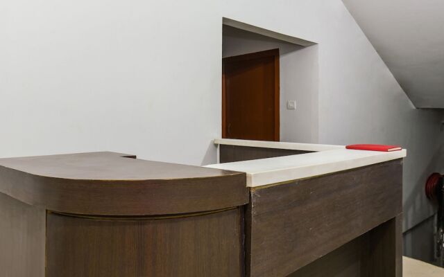 OYO Flagship 50122 GS Residency