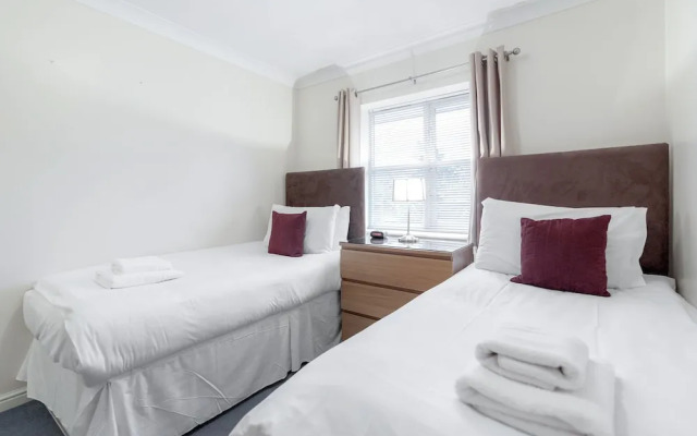 Roomspace Apartments -Sabin Gates