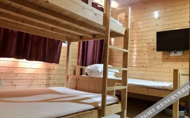 Liuyi Hostel