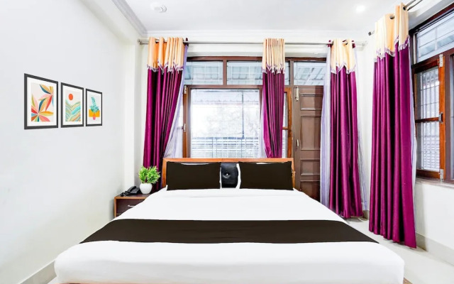 Blissful Mountain View Near Mall Road