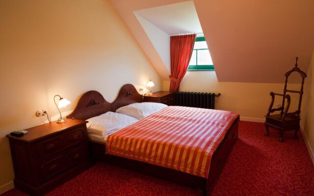 Hotel Zlatý orel