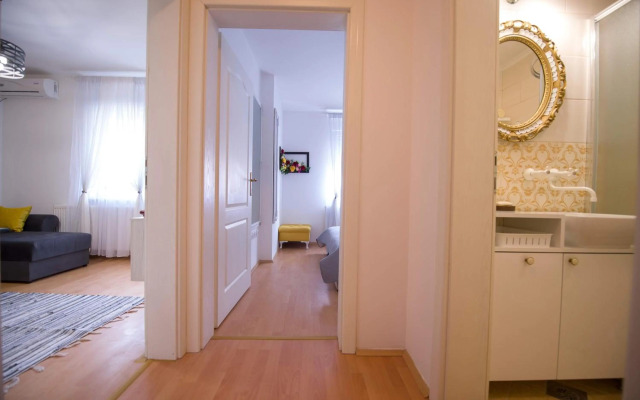 Navigator City Center