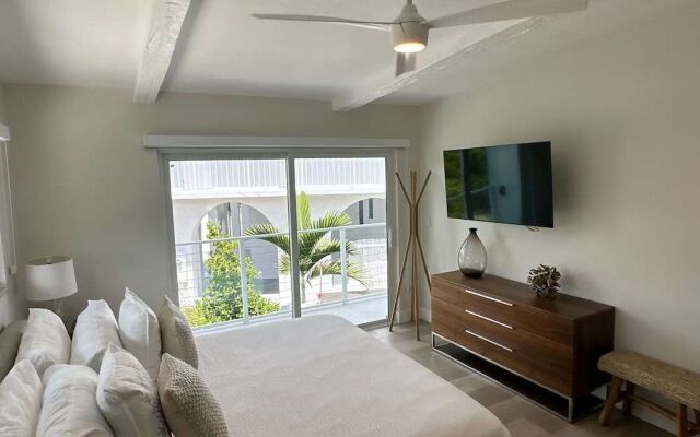 Treasure Harbor Hideaway