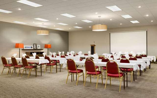 Country Inn & Suites by Radisson, Sidney, NE