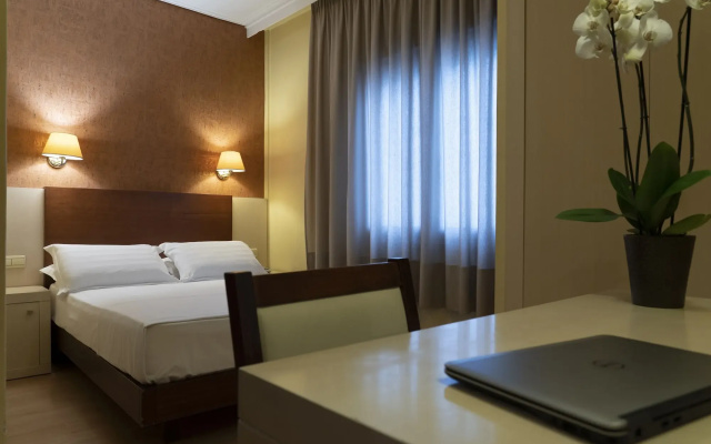 Esperia Hotel