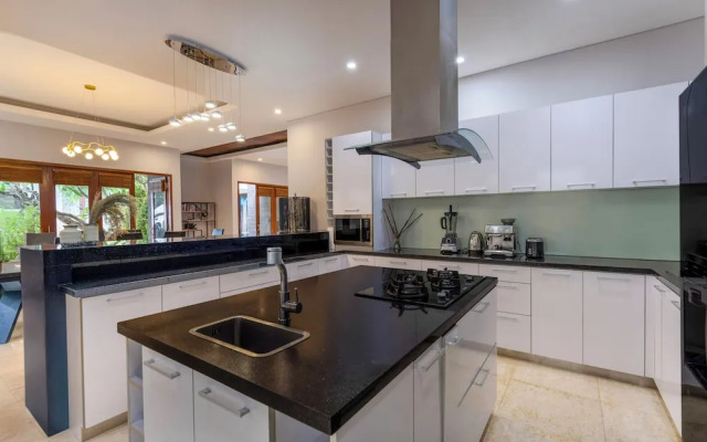 Rumah Impian Villa by Betterplace