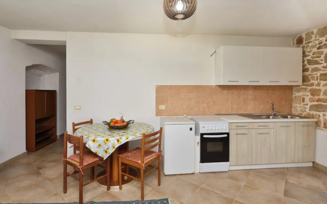 Beautiful Stone House in Gedici - Beahost Rentals
