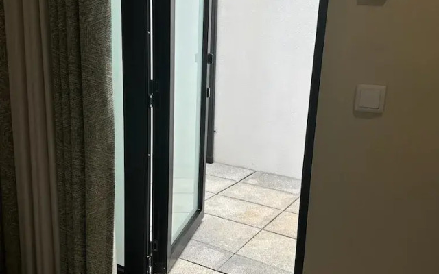 Oporto Station Hostel & Rooms