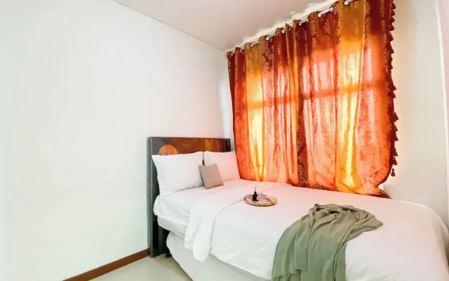 Best View 2BR Green Bay Condominium Apartment