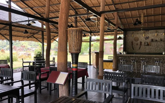 Riverside @ Hsipaw Resort