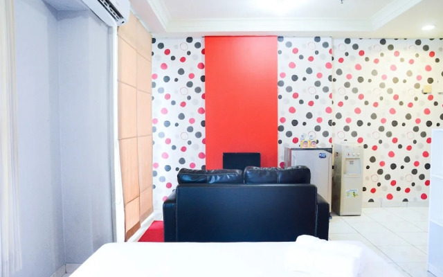 Simple Studio with Balcony at Gardenia Boulevard Apartment