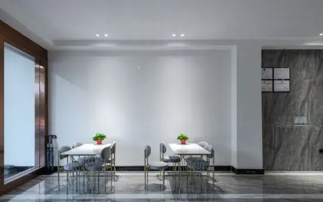 Haikou Yongxuan Hotel (Hainan Institute of Business and Technology)