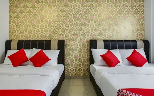 OYO 89608 Ms Nyonya Hotel Malacca Raya