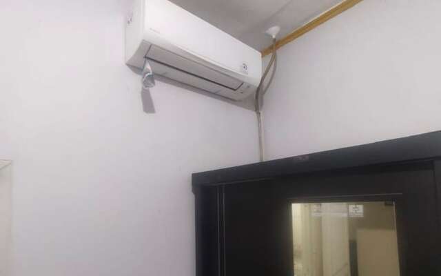 OYO 93836 Budi Residence 1