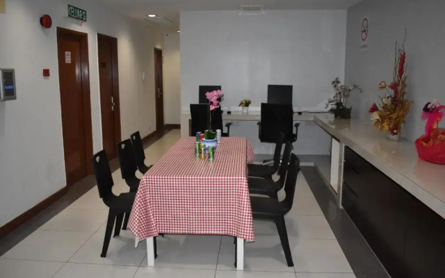 Wl Hotel