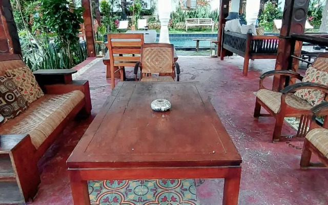 Villa Makcik Yogyakarta