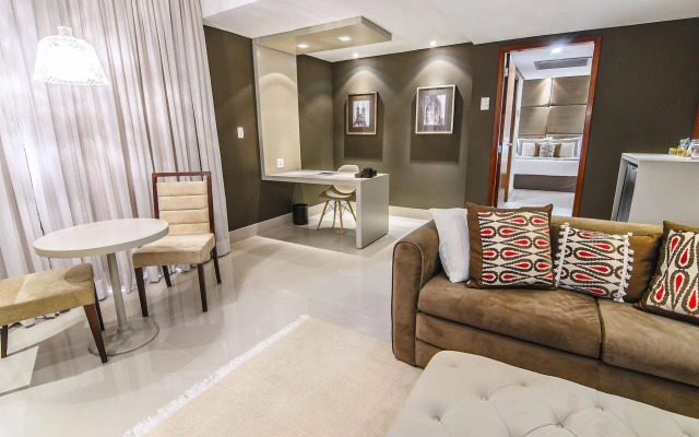 Stream Palace Hotel