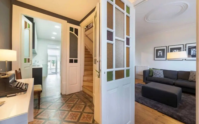 3br D.Luis Bridge House & Terrace by Guestready