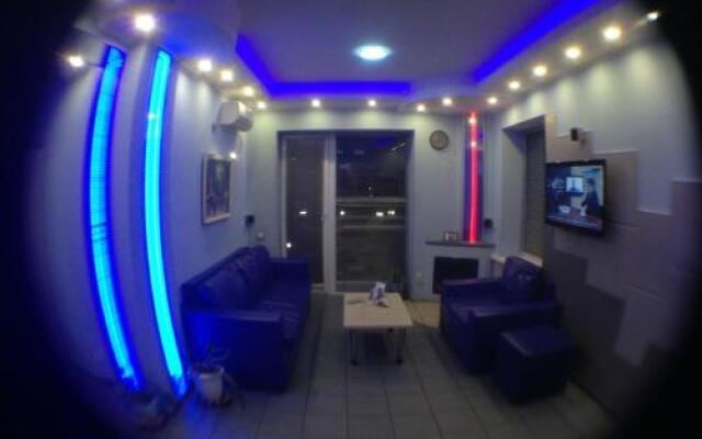 Keyless Apartment