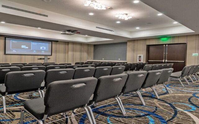 Holiday Inn Austin Airport by IHG