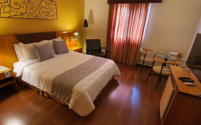 Dexter Hotel