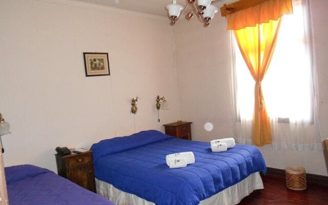 Hostal Bustamante