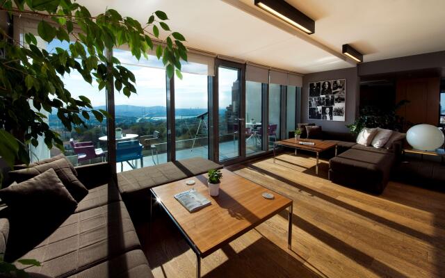 Point Hotel Barbaros