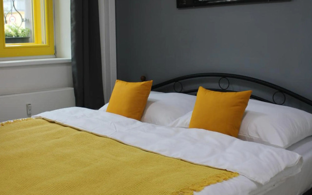 LYLY APARTMENT - Parkování Zdarma - U centra