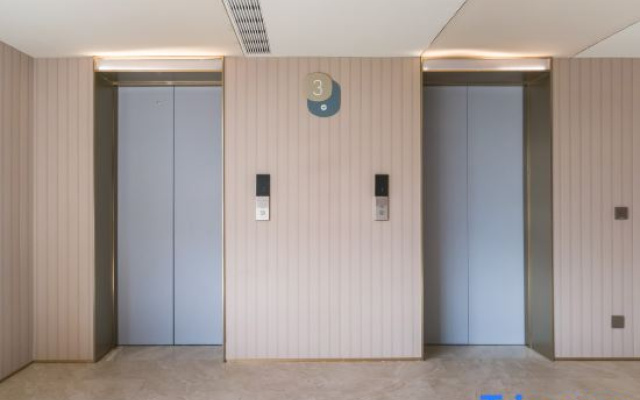 HanTing Hotel (Yangzhou East Station Hangji Town)