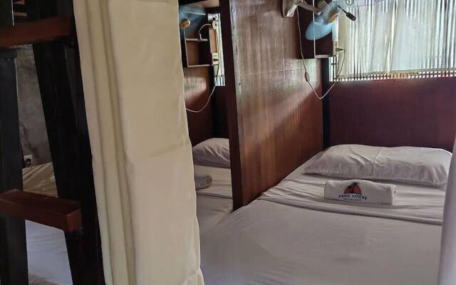 Hang Loose Hostel