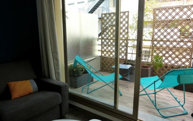 Studio in Nice, With Furnished Terrace and Wifi